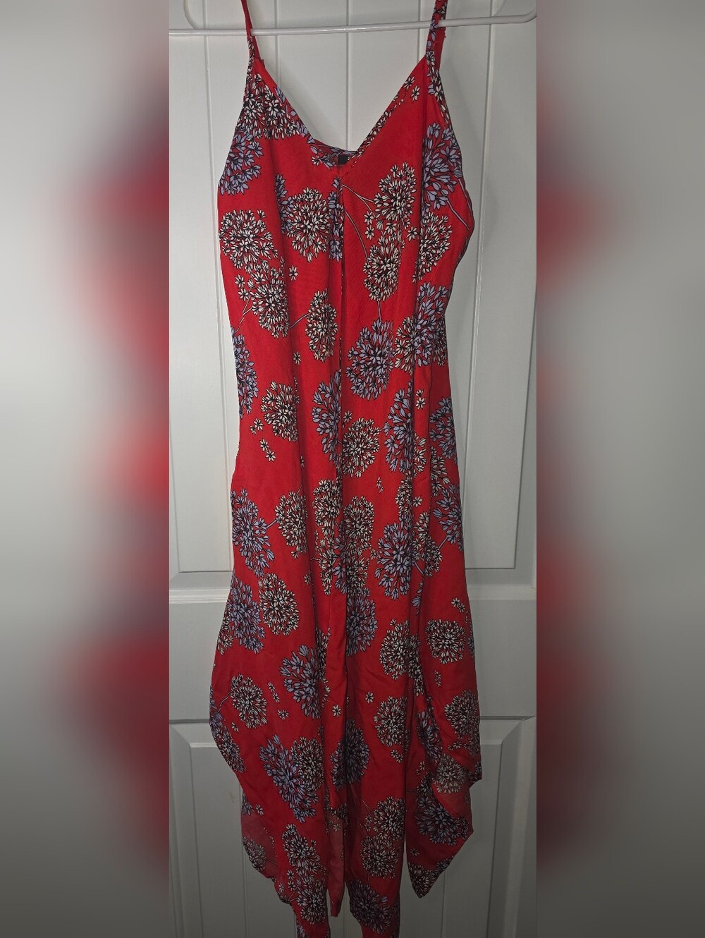 ana Red Floral Slip Dress with Spaghetti Straps NWOT S ❤️